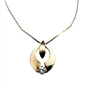 Vintage Open Pendant with Brilliant Diamondlike 14k Gold Filled Necklace 18"